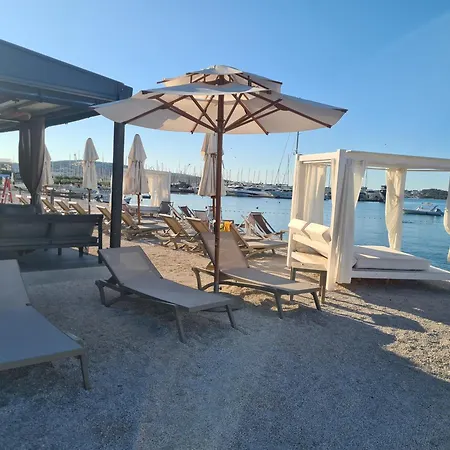 Apartment Maestral Trogir